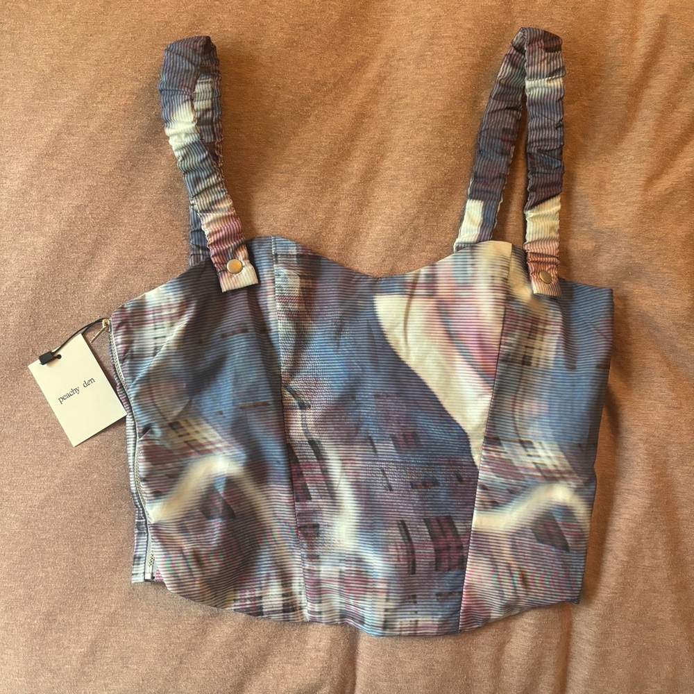 Peachy Den Top size L
